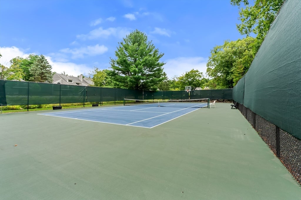 64 Pickwick Way #64, Wayland, MA Photo #21