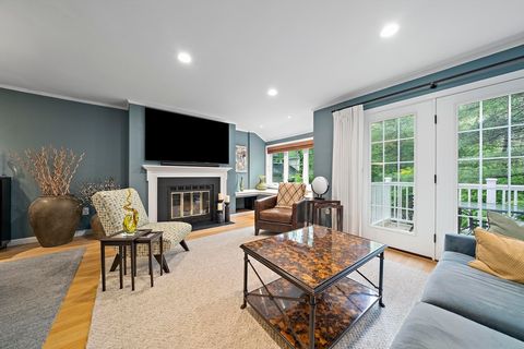 160 Pine St 10 Newton MA 02466