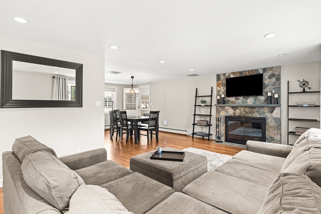 43 Albemarle Road, Newton, MA Photo #8