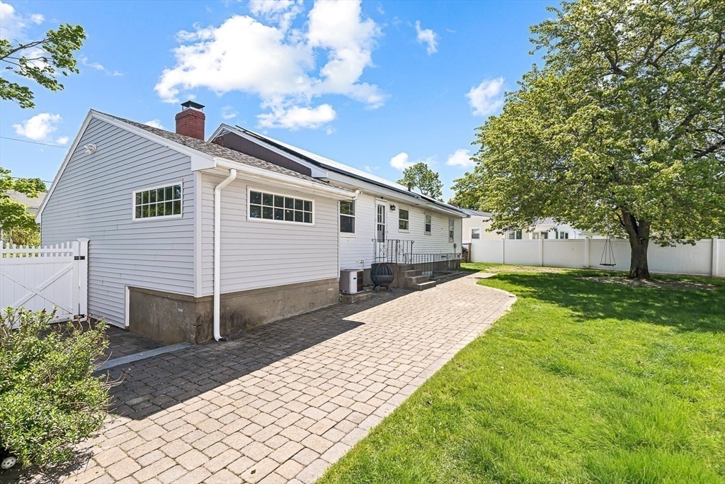 43 Albemarle Road, Newton, MA Photo #18