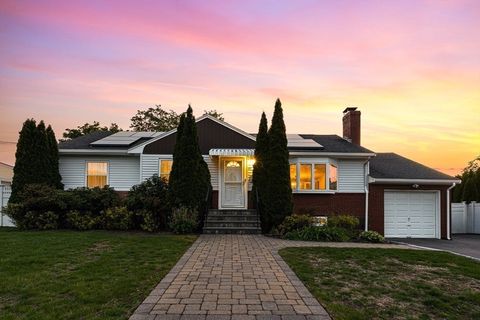 43 Albemarle Road Newton MA 02460