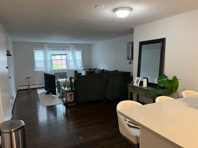 27 Arlington Rd #3, Woburn, MA, 27 Arlington Rd #3, Woburn, MA Photo #3