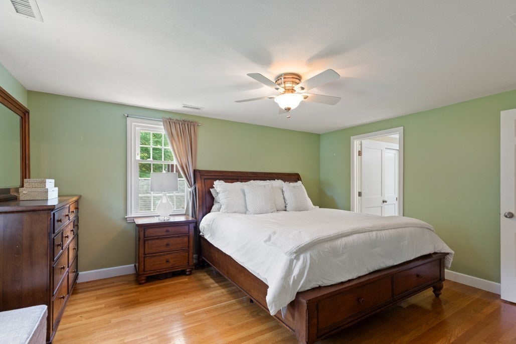 24 Edgemere Rd, Lynnfield, MA, 24 Edgemere Rd, Lynnfield, MA Photo #24