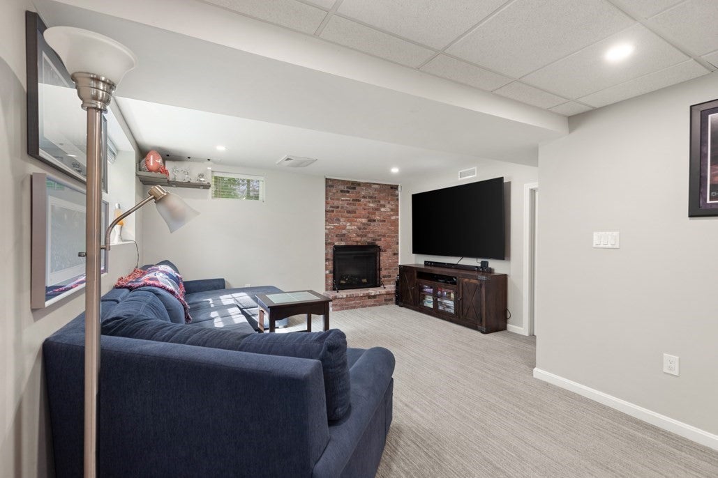 24 Edgemere Rd, Lynnfield, MA, 24 Edgemere Rd, Lynnfield, MA Photo #32
