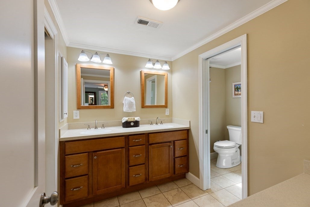 24 Edgemere Rd, Lynnfield, MA, 24 Edgemere Rd, Lynnfield, MA Photo #25