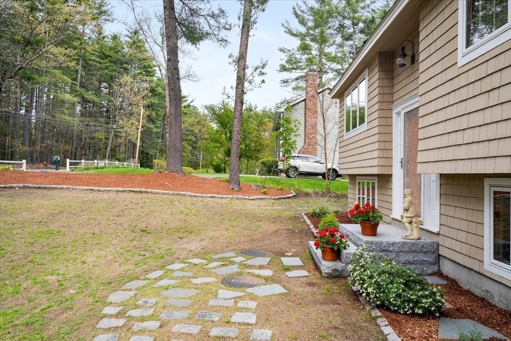 100 S Harbor Rd, Townsend, MA Photo #3