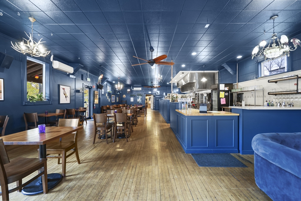 437 West Main Street