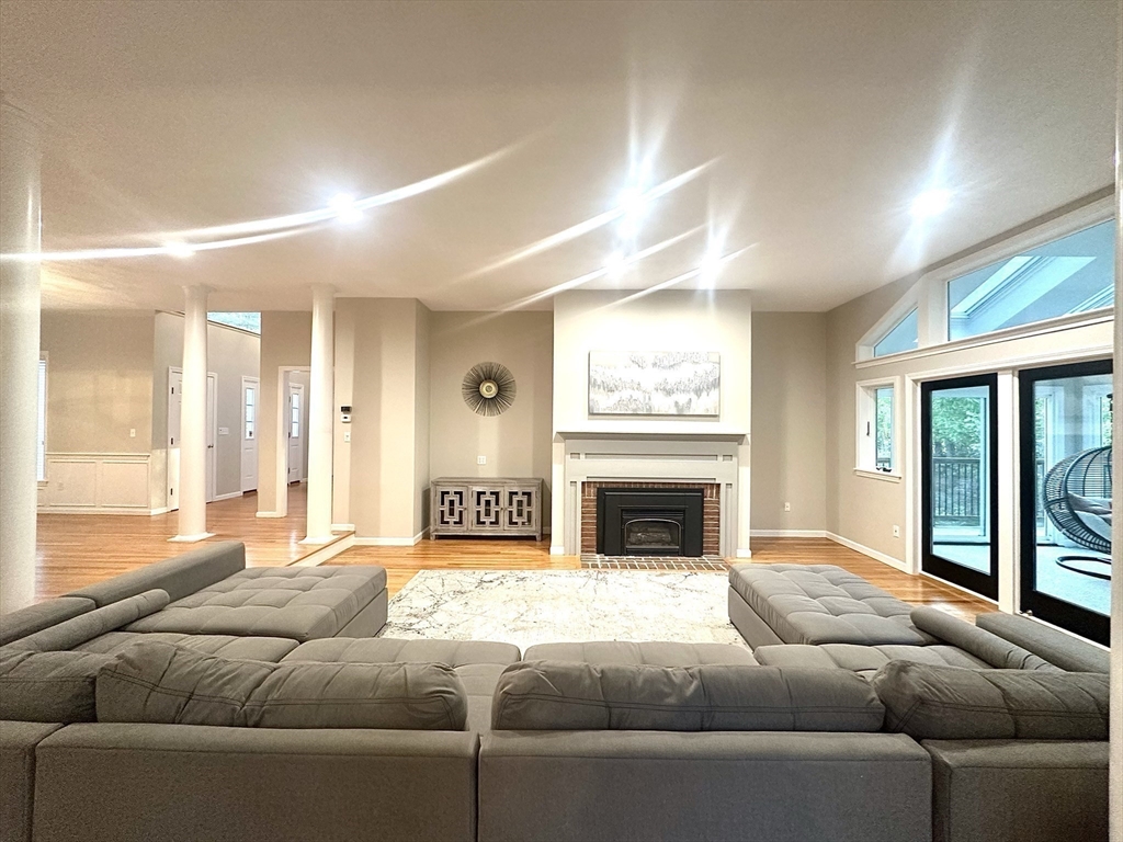 104 Channing Rd