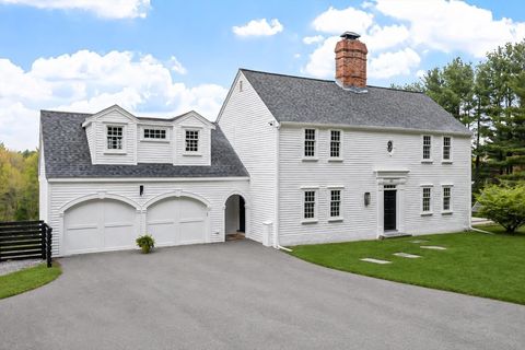 Photo of 41 Pinnacle Rd, Harvard, MA 01451 (MLS # 73519907)