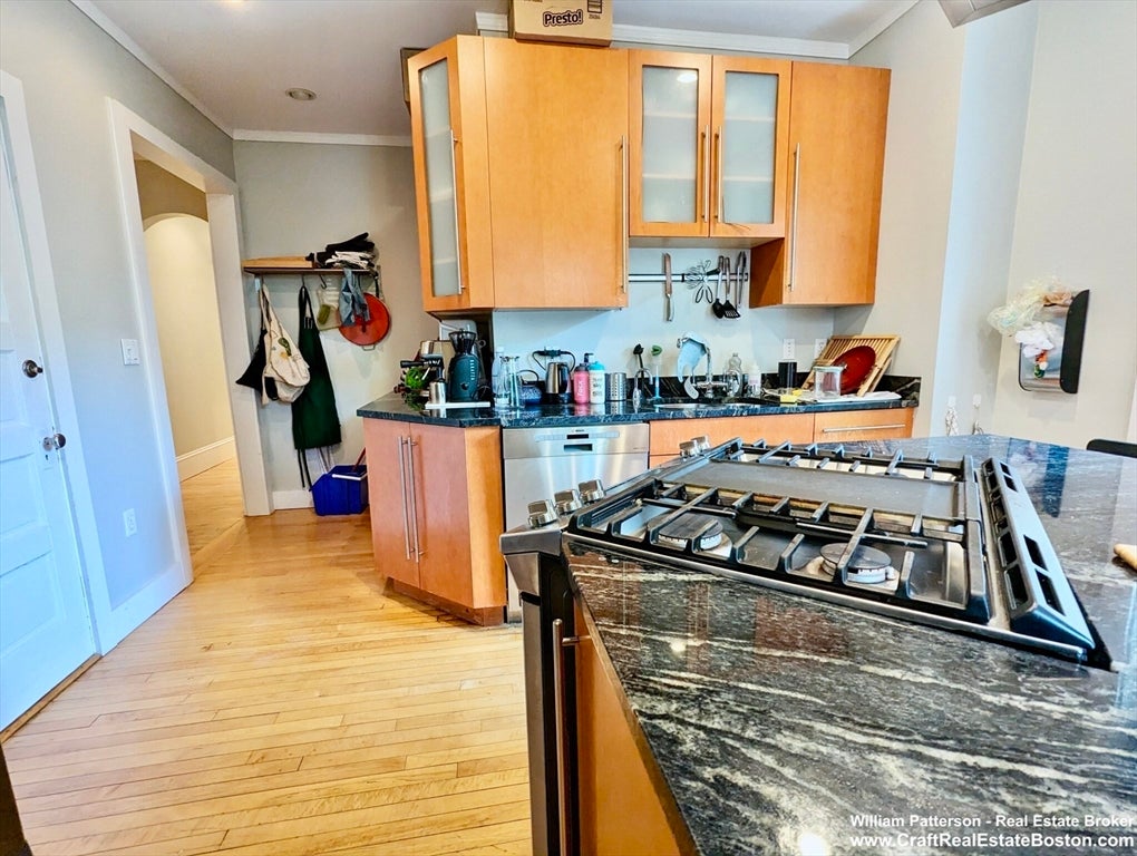 315 Harvard St #2, Cambridge, MA Photo #5