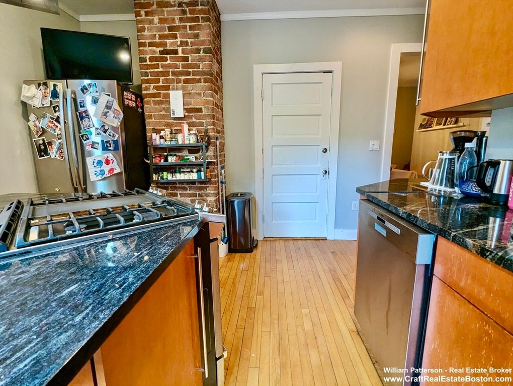 315 Harvard St #2, Cambridge, MA Photo #4