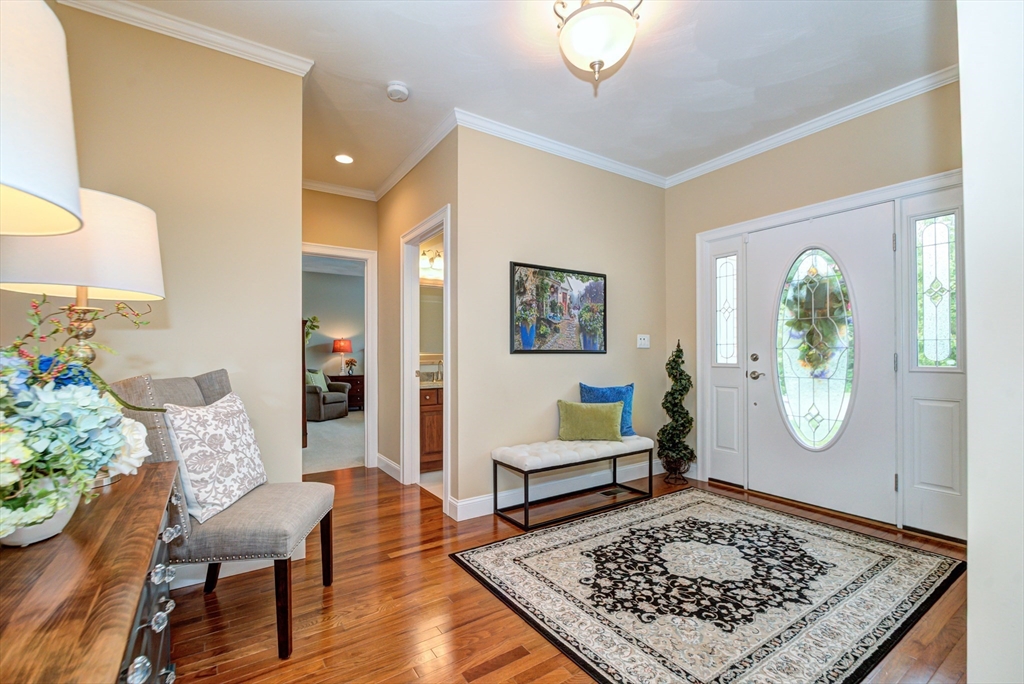 10 Dunrobin Cir 10