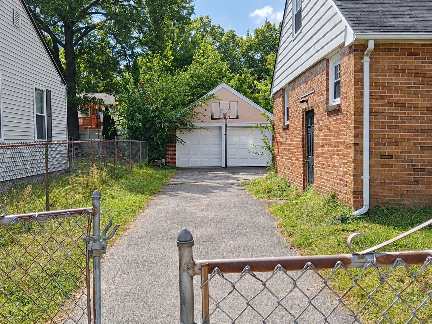 223 East St, Springfield, MA, 223 East St, Springfield, MA Photo #2