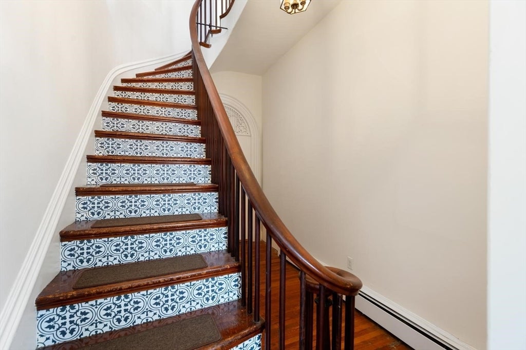 79 Prospect ST #2, Gloucester, MA, 79 Prospect ST #2, Gloucester, MA Photo #3