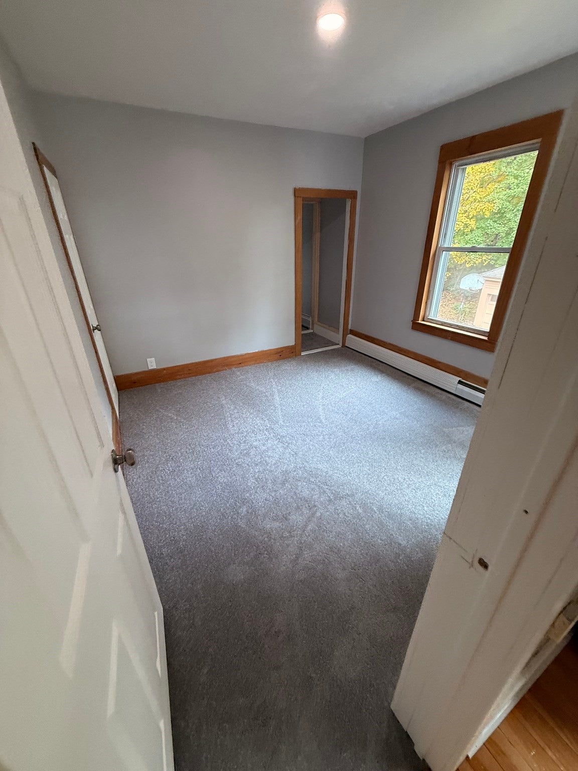 10 Mechanic St, Orange, MA Photo #33