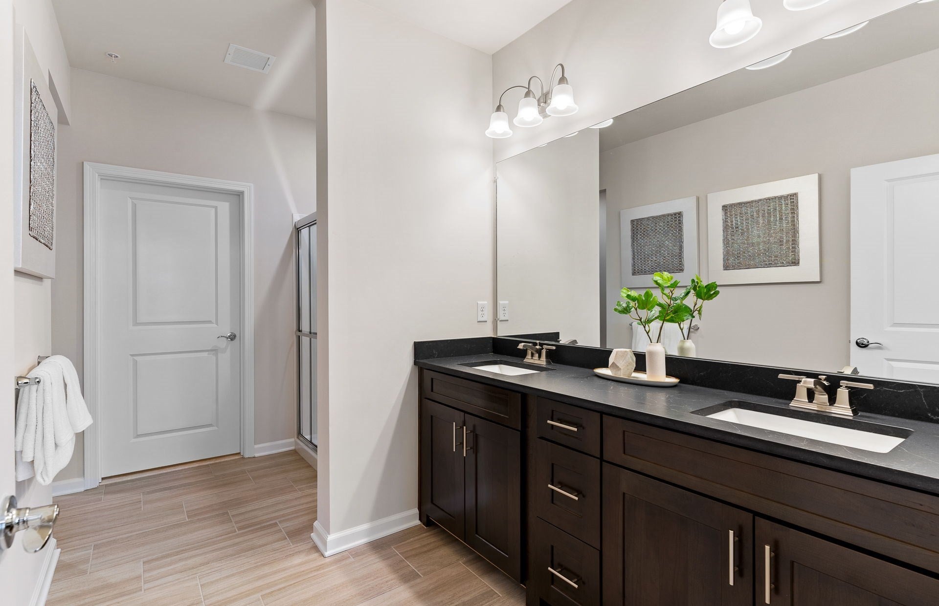 141 East Point Drive #101, East Providence, RI, 141 East Point Drive #101, East Providence, RI Photo #17