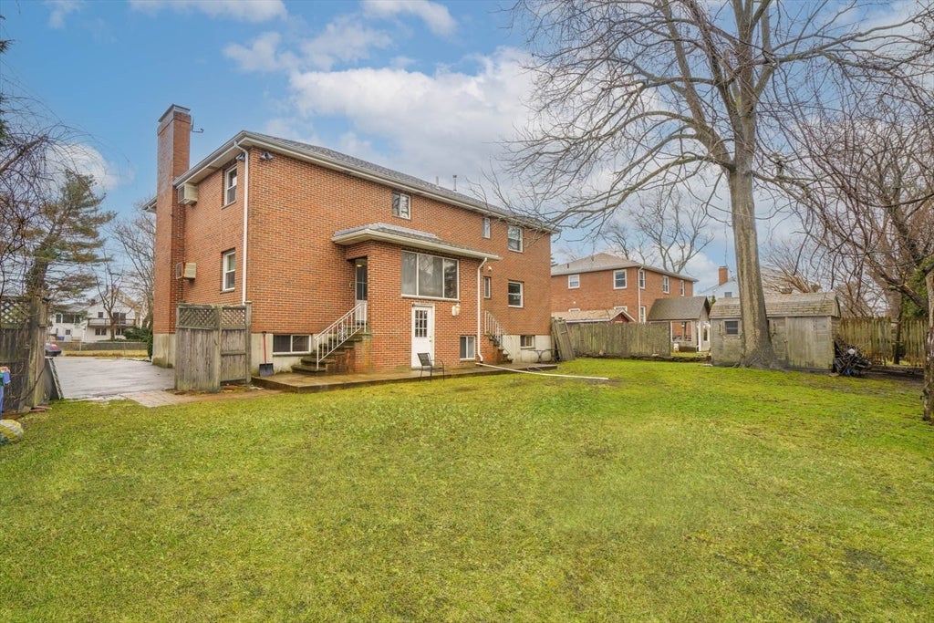 19 Ashmont Ave, Newton, MA Photo #28