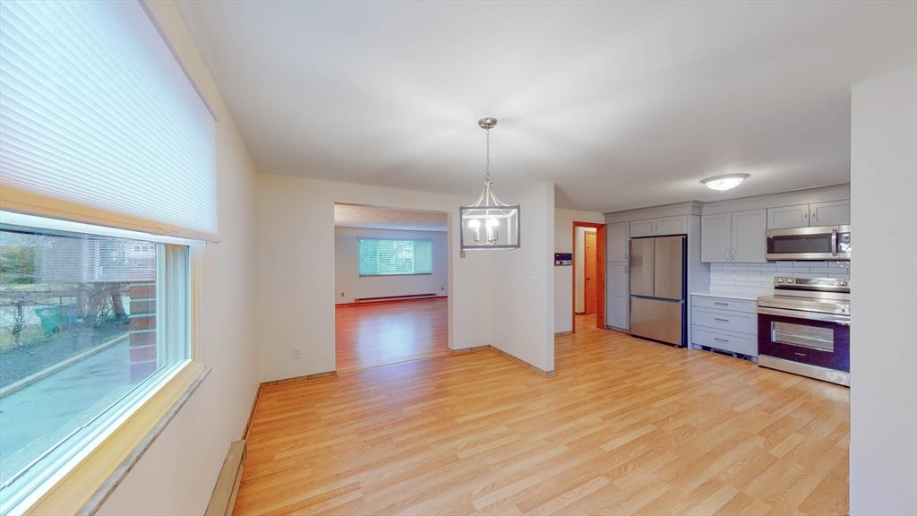 19 Ashmont Ave, Newton, MA Photo #5