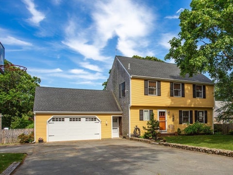 Photo of 1 Ocean Dr, Mattapoisett, MA 02739 (MLS # 73537972)