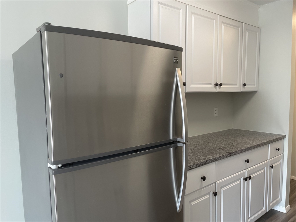 14 Shrewsbury Green Dr F