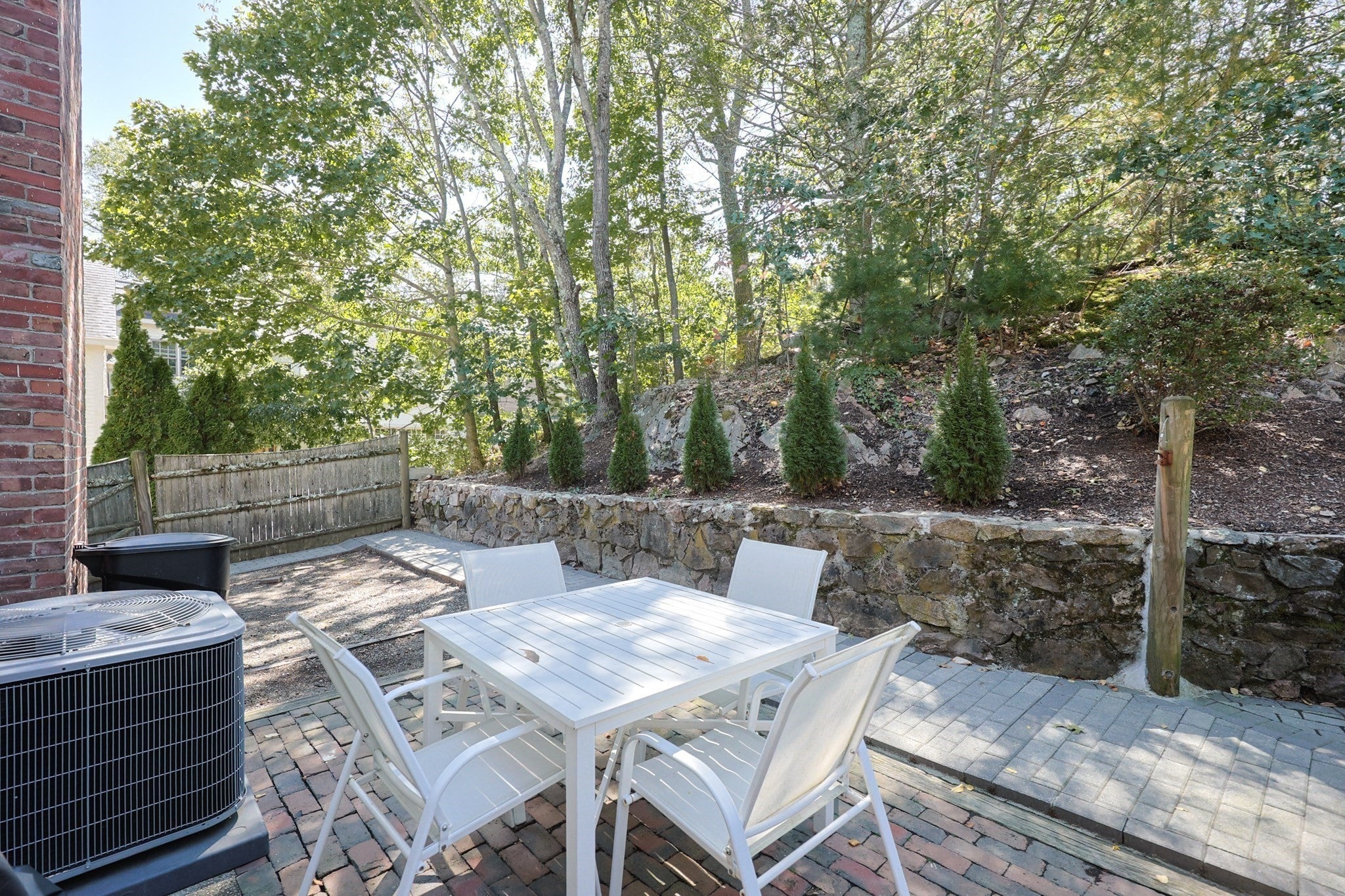 26 Pleasant St #B, Wellesley, MA Photo #20