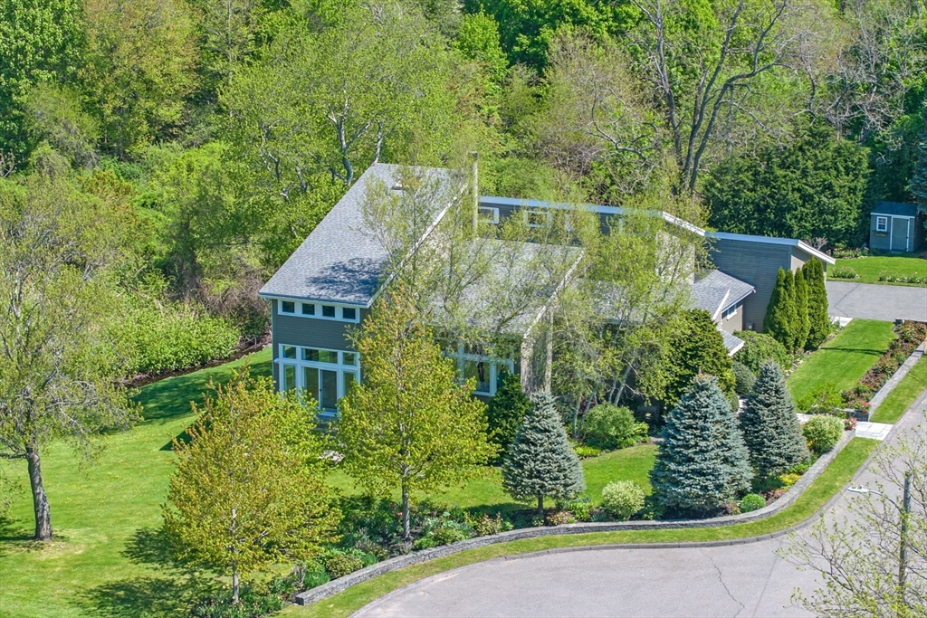 55 Stony Brook Rd