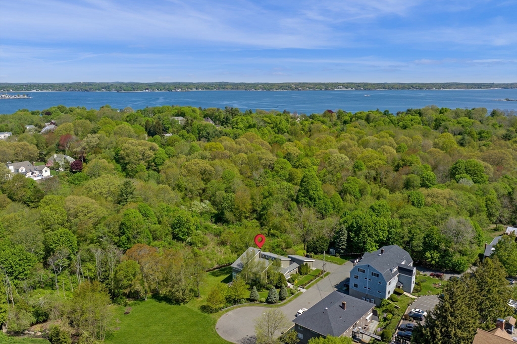 55 Stony Brook Rd