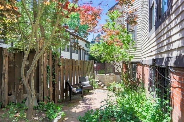 111 Trowbridge St #7, Cambridge, MA Photo #26