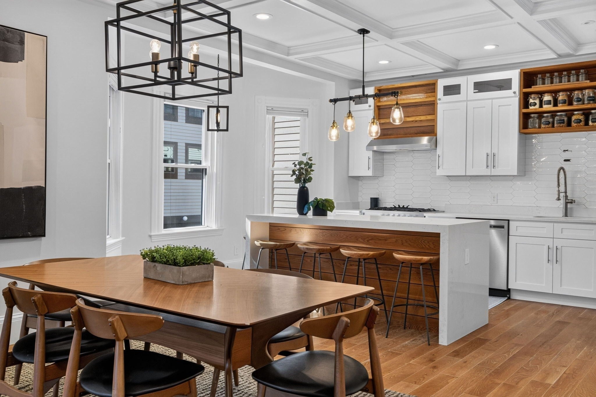 111 Trowbridge St #7, Cambridge, MA Photo #2