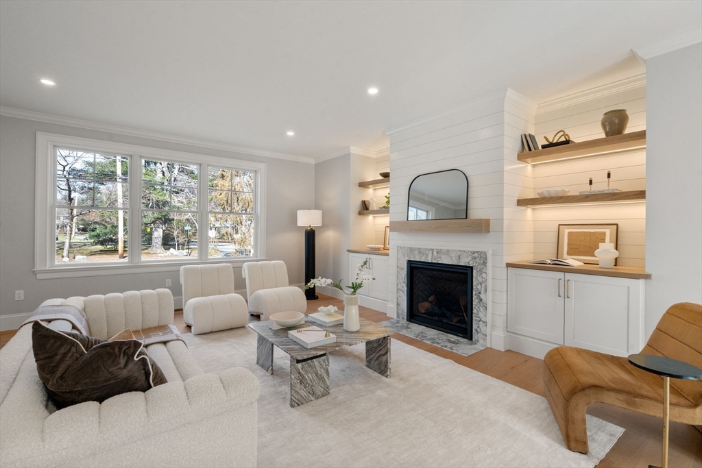 183 Conant Rd