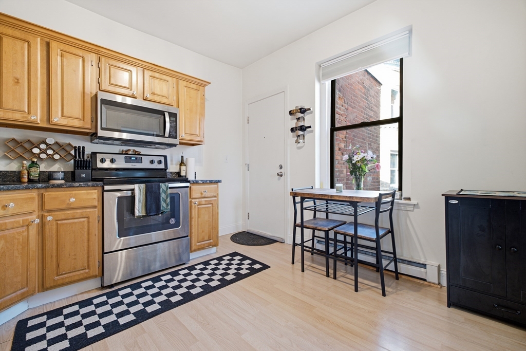 1810 Dorchester Ave 7
