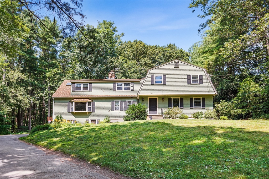 30 Regina Dr