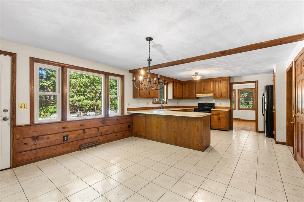 30 Regina Dr