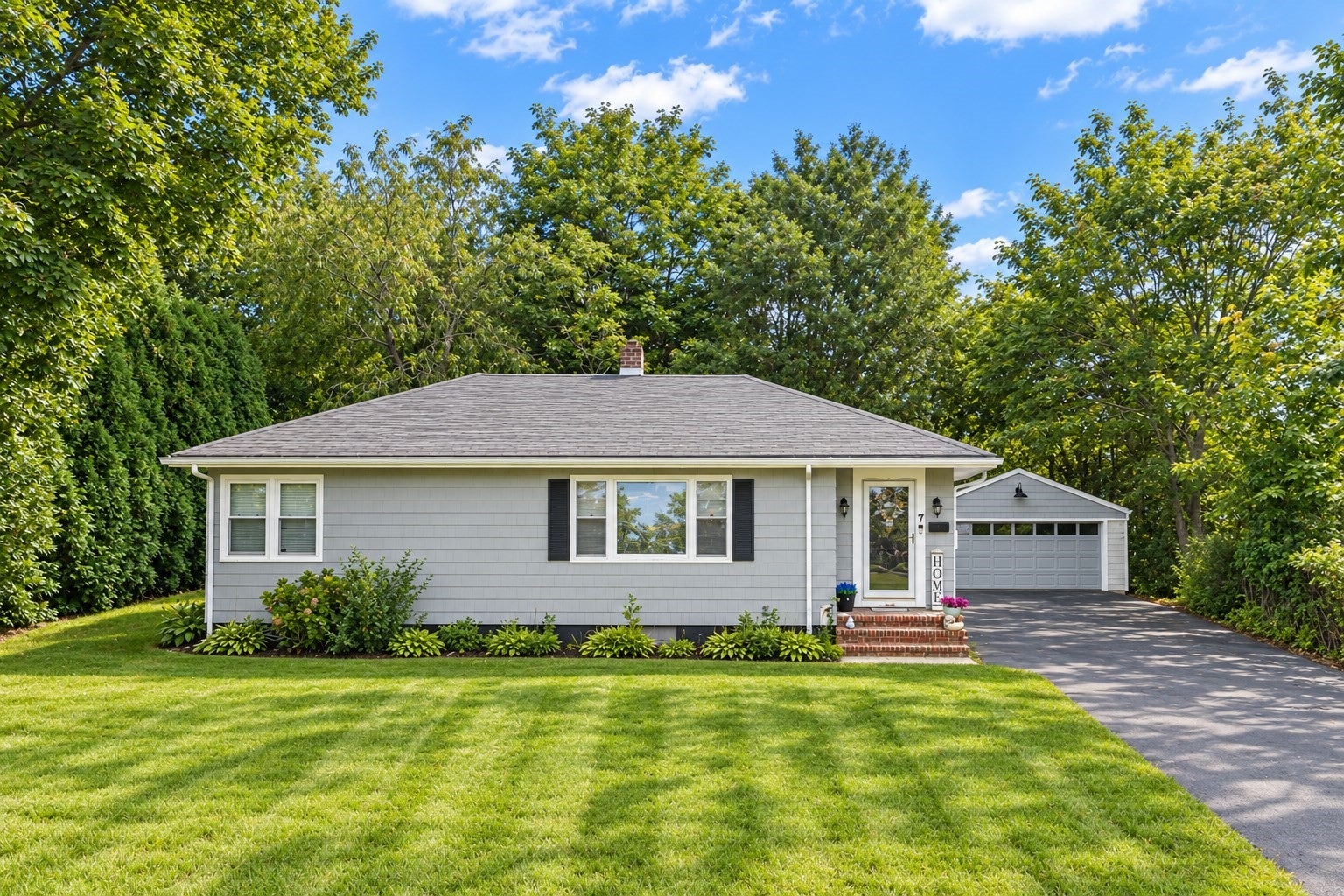 7 Norfolk Ave, Dartmouth, MA Photo #1