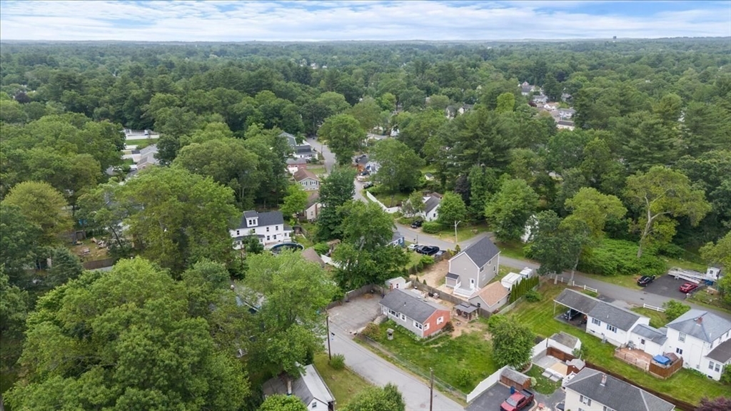 Tewksbury, Massachusetts 01876, United States, 3 Bedrooms Bedrooms, ,2 BathroomsBathrooms,Residential,Contingent,153698