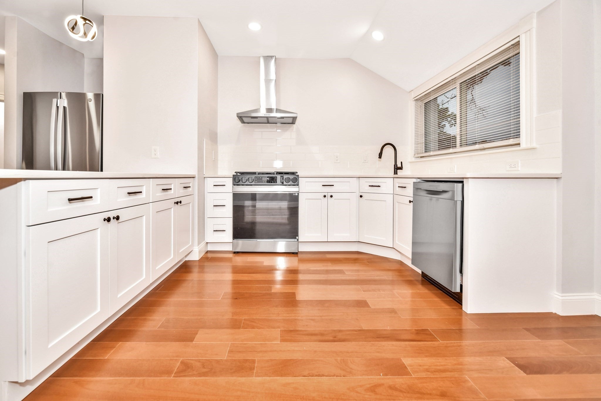 Photo of 168 Ruthven Street, Boston, MA