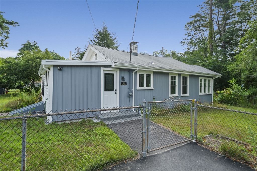 122 Union Park St