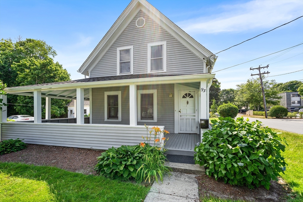 93 Sea St