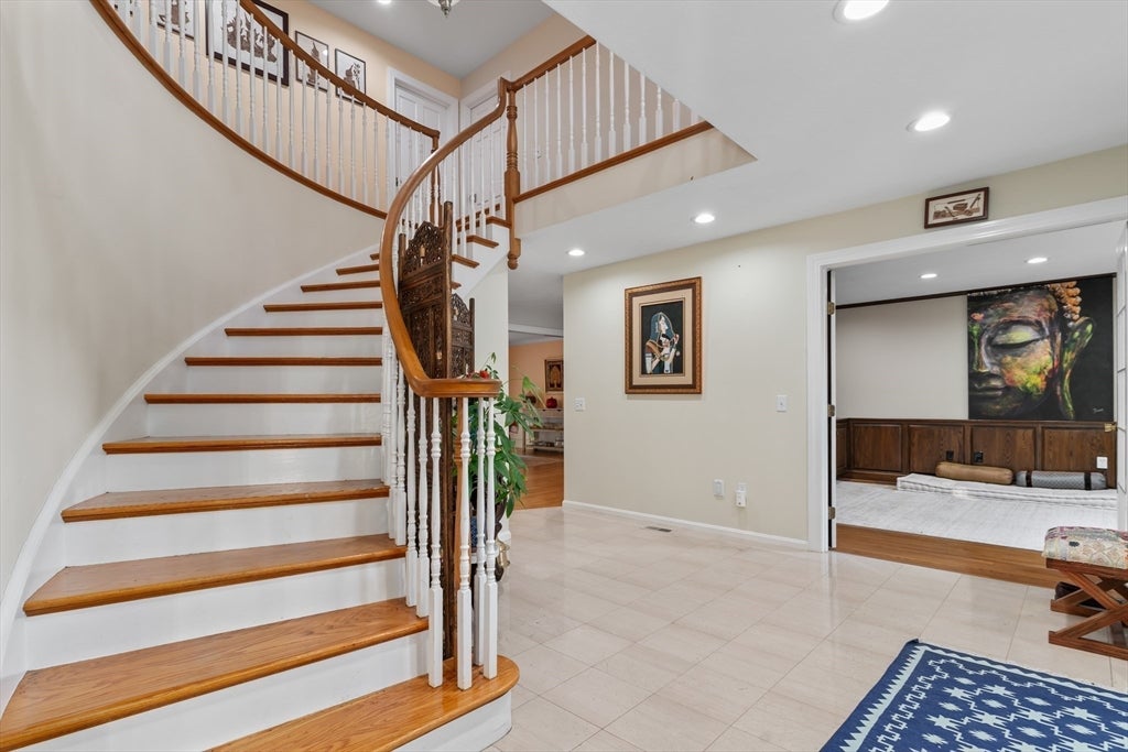 112 Bigelow Drive