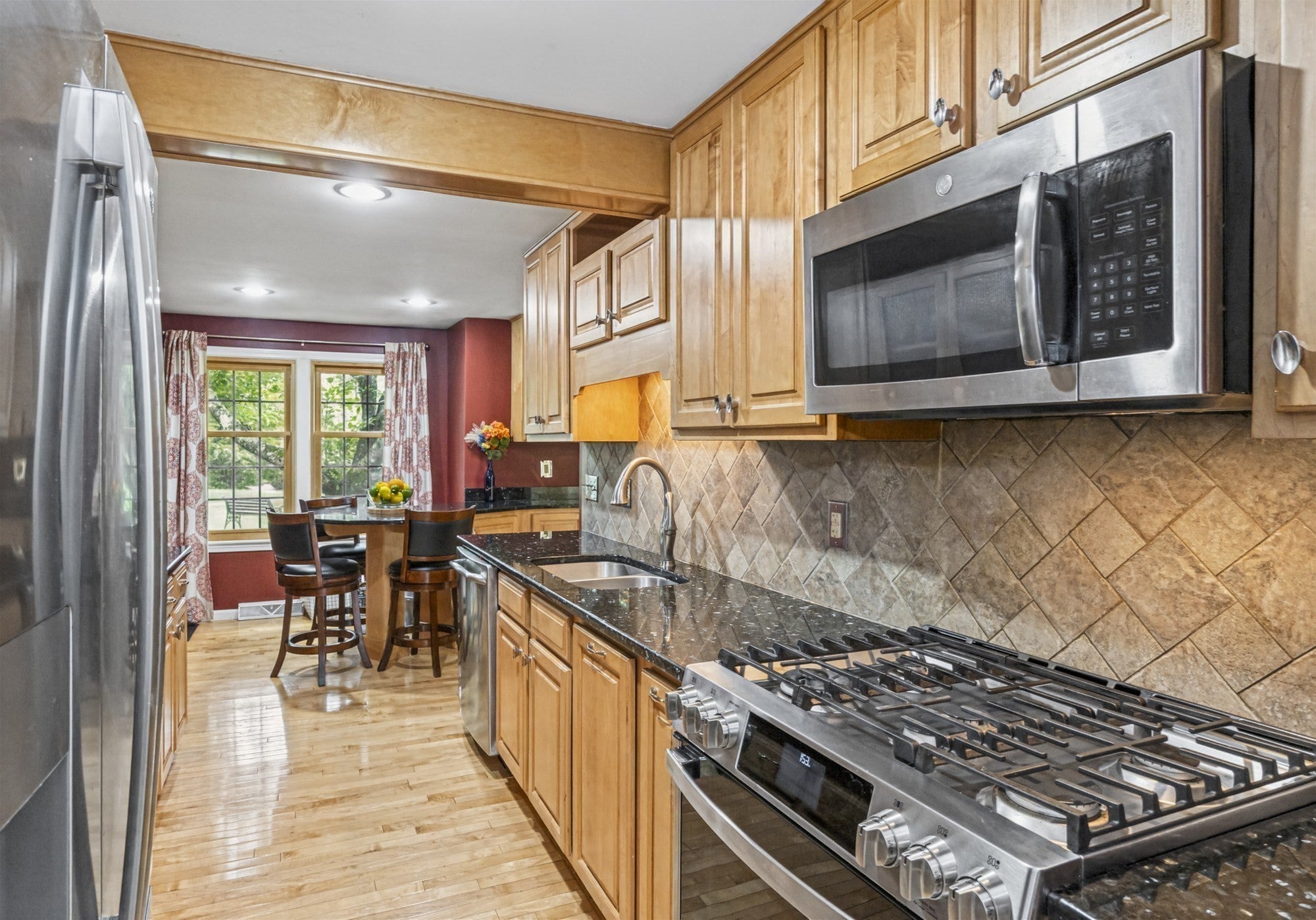 30 Apache Way #30, Tewksbury, MA Photo #3