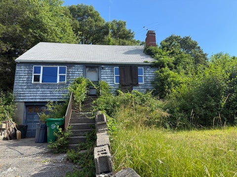 Photo of 10 Roberts Road, Ashland, MA 01721 (MLS # 73539402)