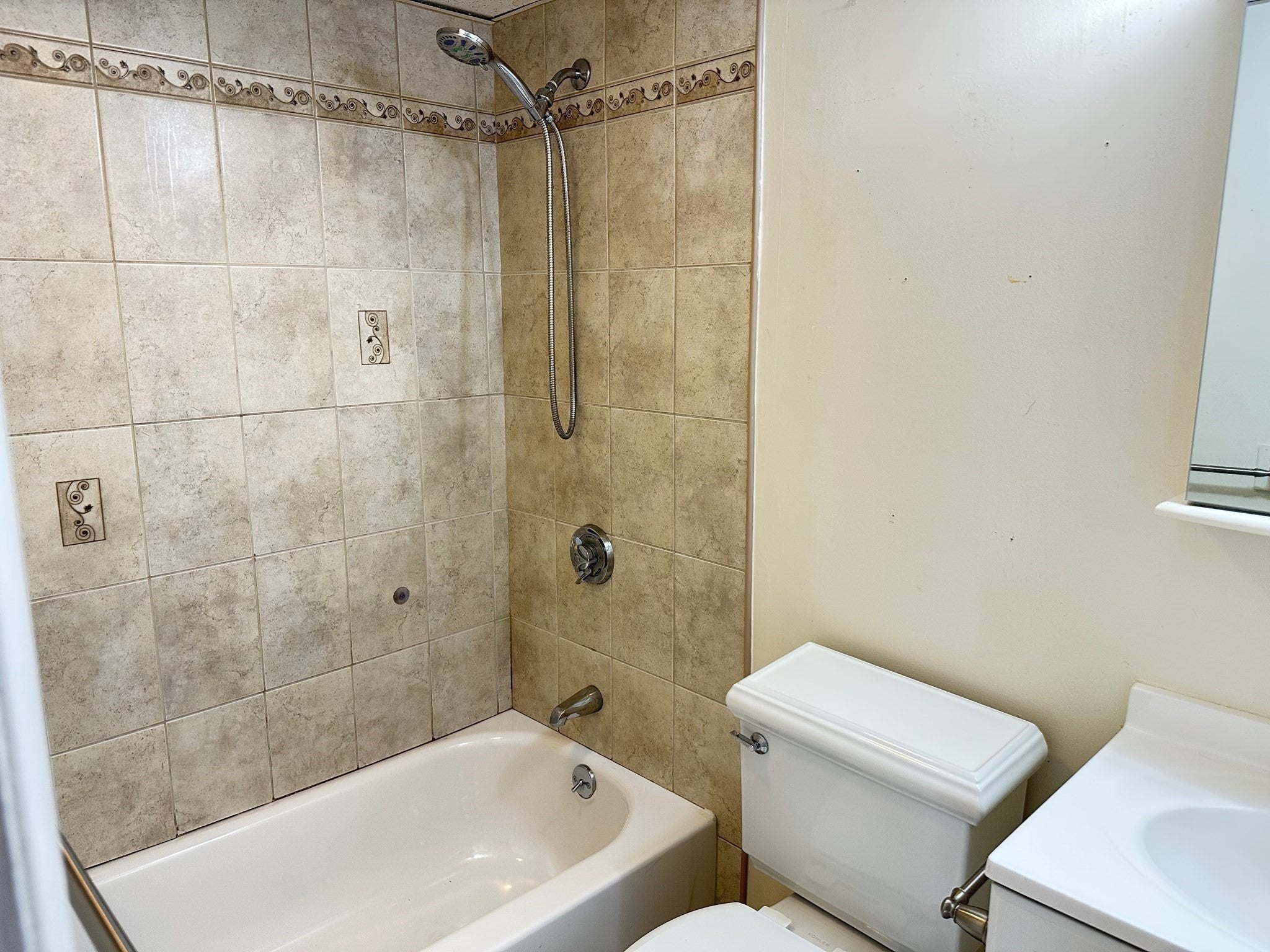 12 Portland St #7, Lynn, MA, 12 Portland St #7, Lynn, MA Photo #17