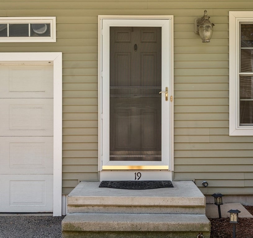 19 Gerard Lane #19, Chicopee, MA Photo #31