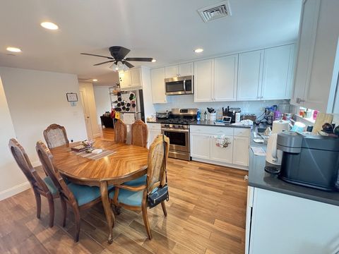 Photo of 489 Main Street #E, Stoneham, MA 02180 (MLS # 73467675)