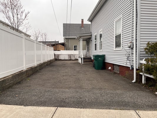 6 MINOT ST # 6, LYNN, MA 01905 - Image 302ee45498a87cf4d1237cd0889a2a41/2392253102