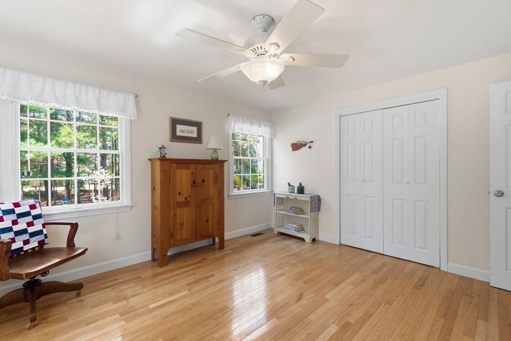 8 Ruth Ter, Falmouth, MA Photo #19