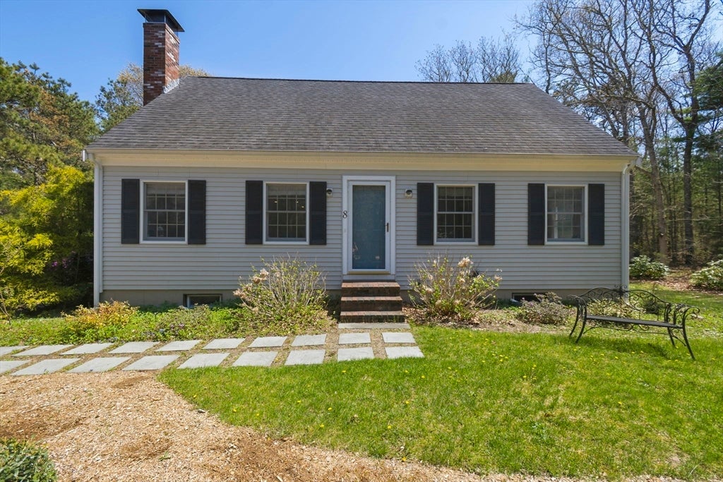 8 Ruth Ter, Falmouth, MA Photo #5