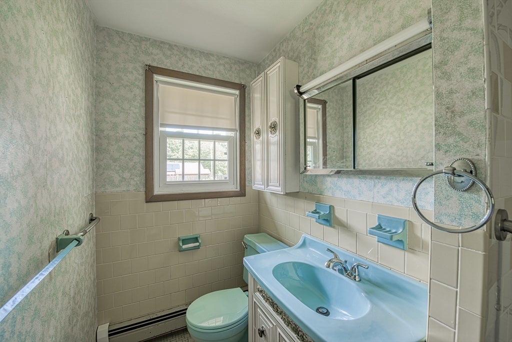 33 Upton St, Brockton, MA, 33 Upton St, Brockton, MA Photo #30