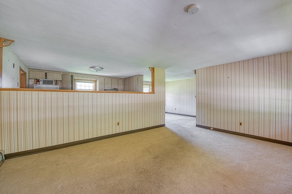 33 Upton St, Brockton, MA, 33 Upton St, Brockton, MA Photo #7