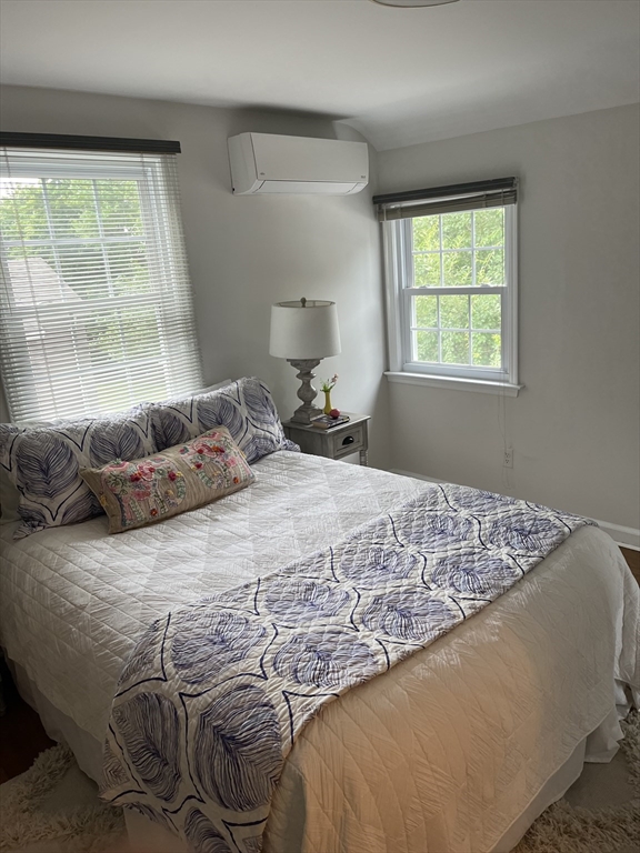 Brookline, Massachusetts 02445, United States, 3 Bedrooms Bedrooms, ,2 BathroomsBathrooms,Residential,Active,128852